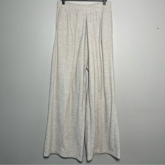 Outerknown Women Hightide Wide Leg Pant Medium Tan Wide Leg Pleated Cotton P - Picture 1 of 8